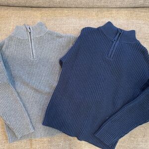 Set of 2 Boys Navy and Gray  Sweaters ( size 4T)  NWT